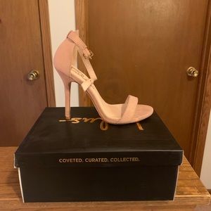 New in box! Lulus Blush Strapped Heeled Sandals